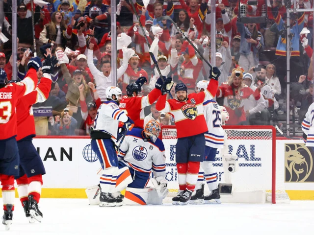 Panthers win 2nd straight Stanley Cup