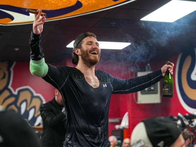 Florida Panthers troll Edmonton Oilers with 'Pink Pony Club' after winning Stanley Cup