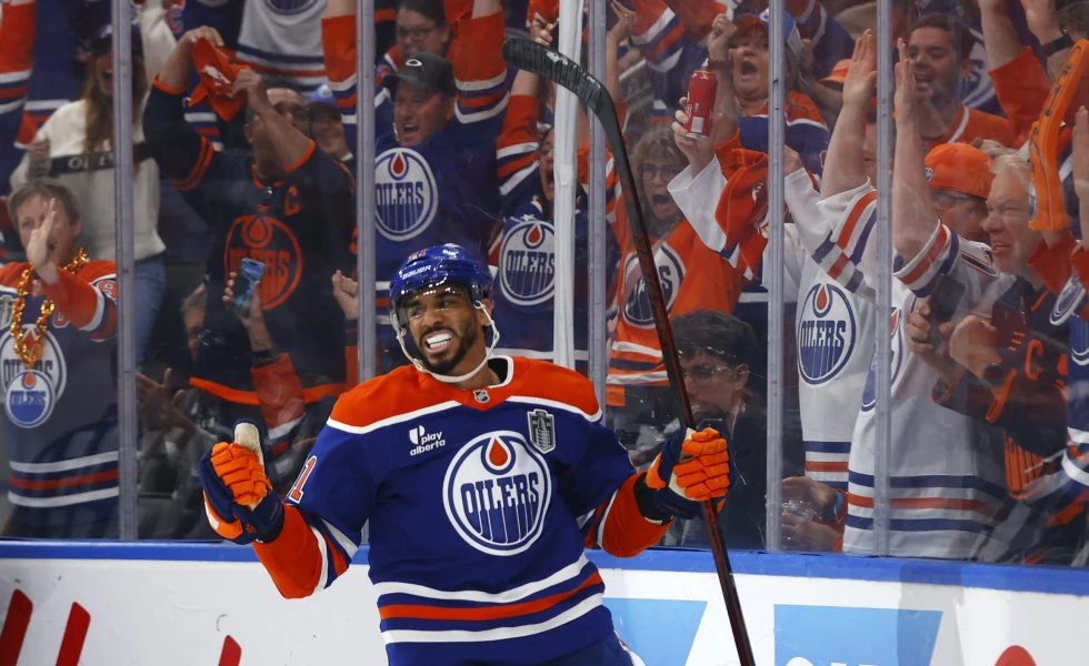 Sources: NHL to continue examination of Oilers’ LTIR relief usage for Evander Kane