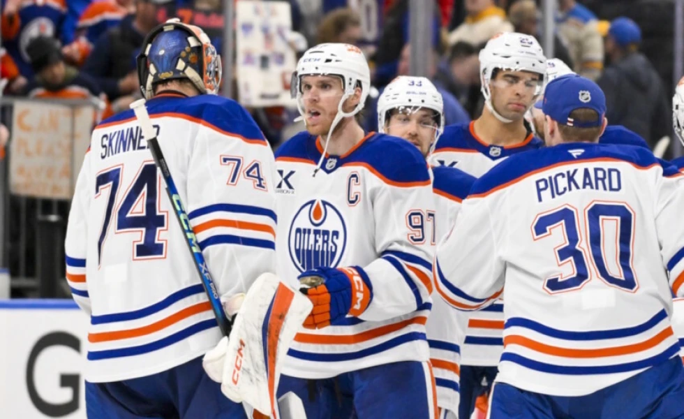 NHL Rumors: Oilers GM Stan Bowman Wants To Address Offense and Goaltending