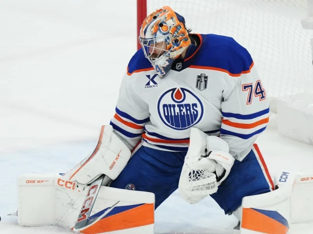 Why Oilers should only trade Skinner if a top goalie is the return