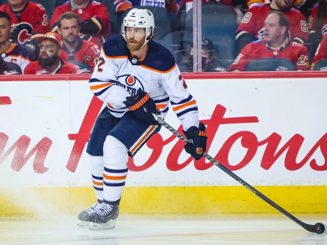 NHL Notebook: Duncan Keith among Hockey Hall of Fame Class of 2025