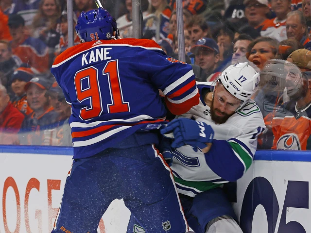 Oilers trade Evander Kane to Canucks for fourth-round pick