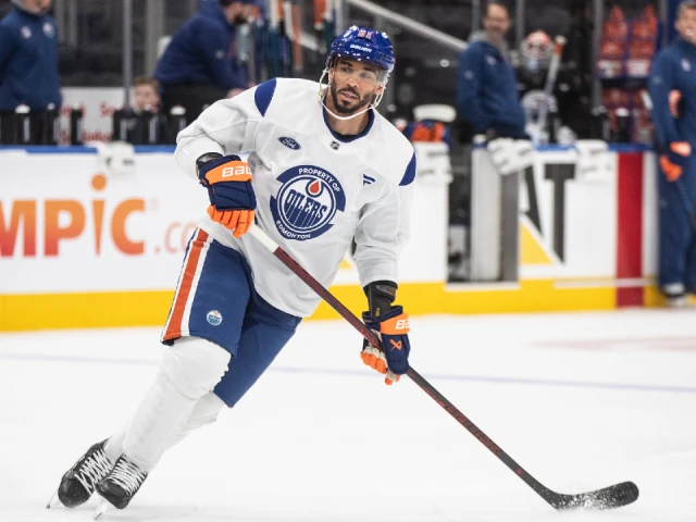 Oilers free up valuable cap space with Kane trade during crucial off-season