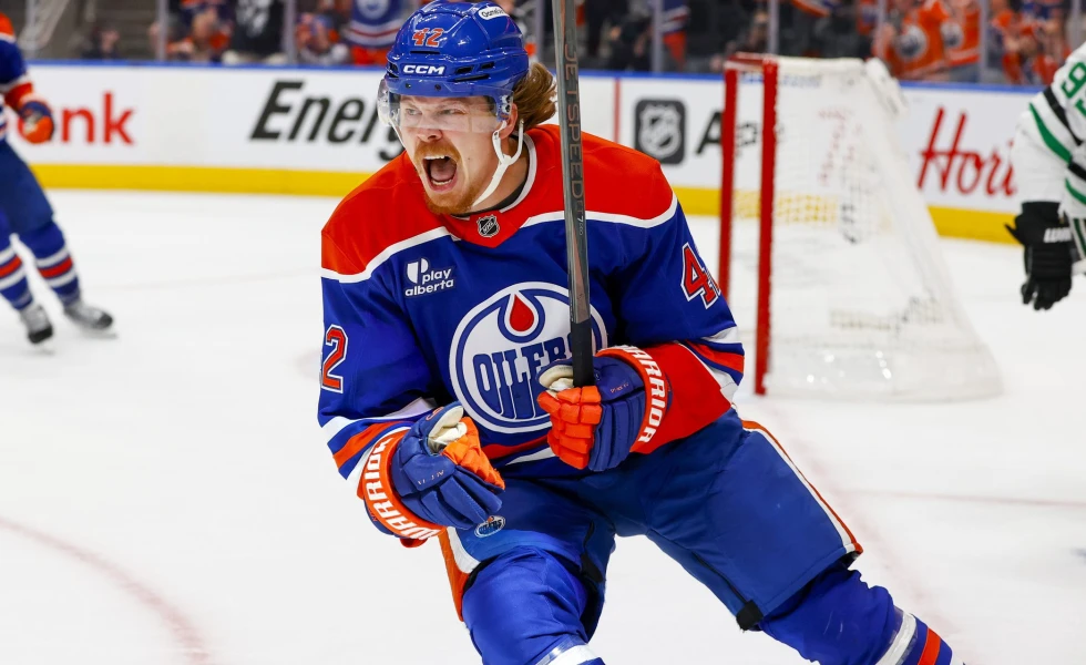 Report: Oilers re-sign Kasperi Kapanen to one-year contract