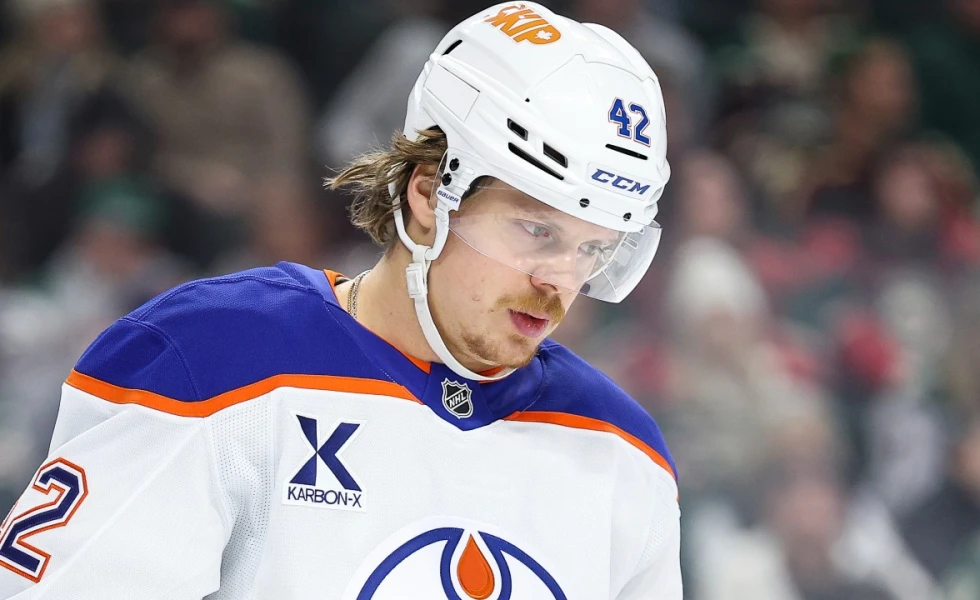 Kasperi Kapanen remaining with Oilers on one-year deal