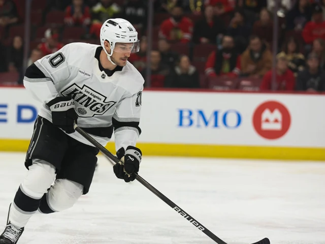Bruins sign former Kings forward to $17 million contract