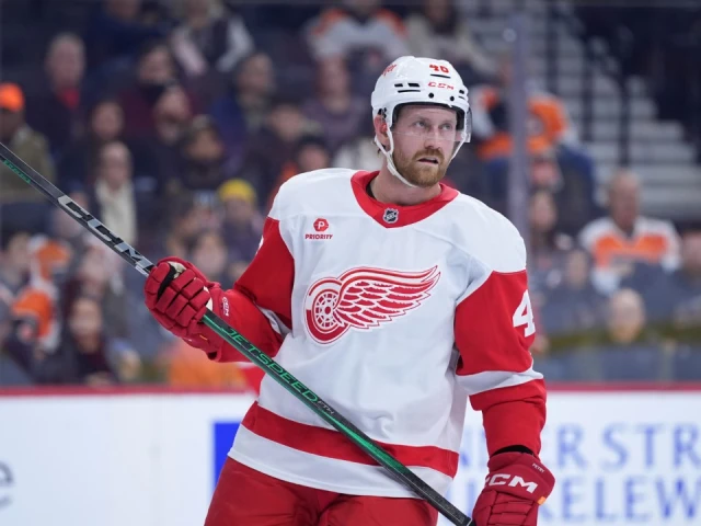 Panthers sign defenceman Jeff Petry to one-year contract