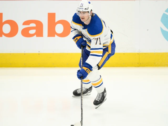 Ryan McLeod signs four-year, $20M extension with Sabres