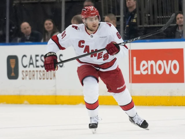 Oilers sign defenceman Riley Stillman