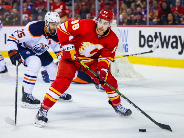 Oilers sign winger Andrew Mangiapane to two-year, $3.6-million AAV contract