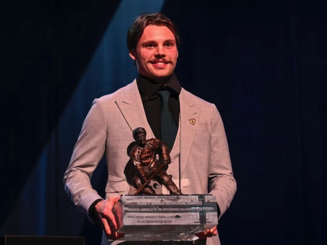 Getting to know Isaac Howard, the prospect the Oilers acquired from the Lightning