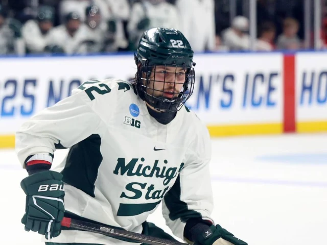 Watch Live: Oilers prospect Isaac Howard talks trade, contract, future