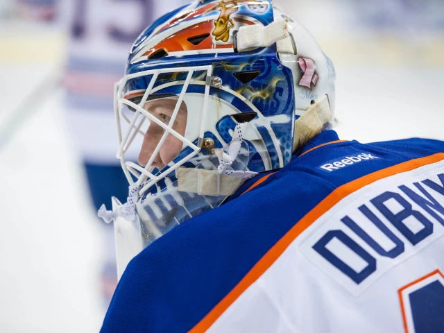 Ask Dubey: Changing goalie coaches, an extension for Stuart Skinner, living in Edmonton, and more