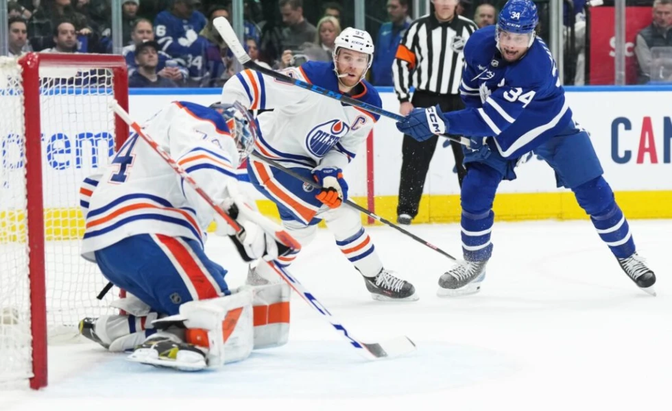 NHL Rumors: Will Players Like Lane Hutson Bet on Themselves and Take Mid-Term Deals?