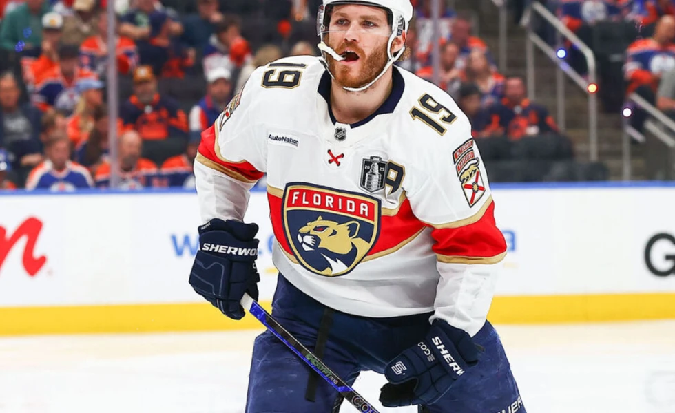 Report: Panthers' Tkachuk could miss start of season with injury