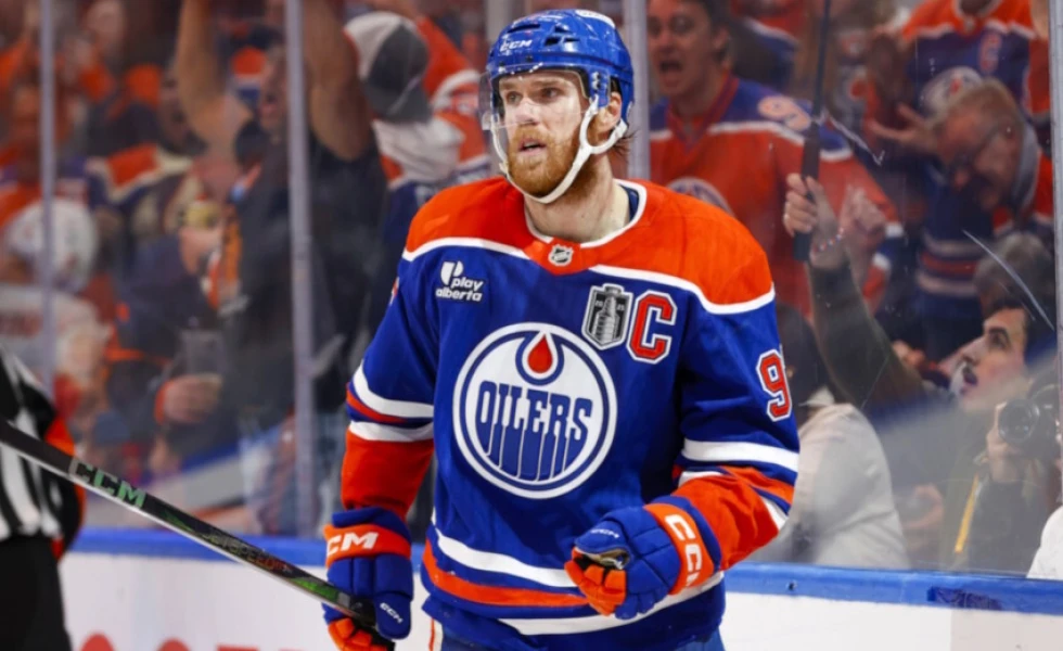 NHL Rumors: Connor McDavid Just Needs to Decide When Contract Extensions Talks Begin