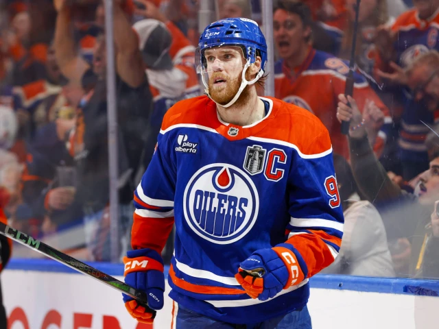 Friedman: Oilers, McDavid set to work on extension after Team Canada Olympic camp