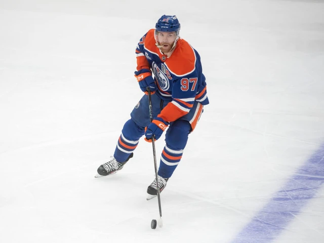 The context behind Connor McDavid's contract negotiations with the Oilers