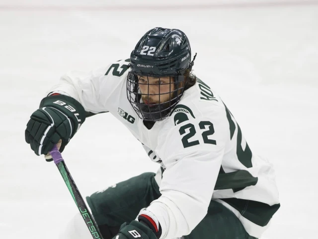 Howard, Savoie looking to make youthful impact on contending Oilers