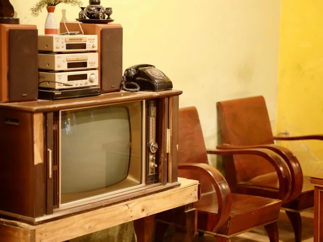 Real Life Podcast: Nation HQ #ChairGate, Liam’s Quarterback Rankings, and the Blue Jays