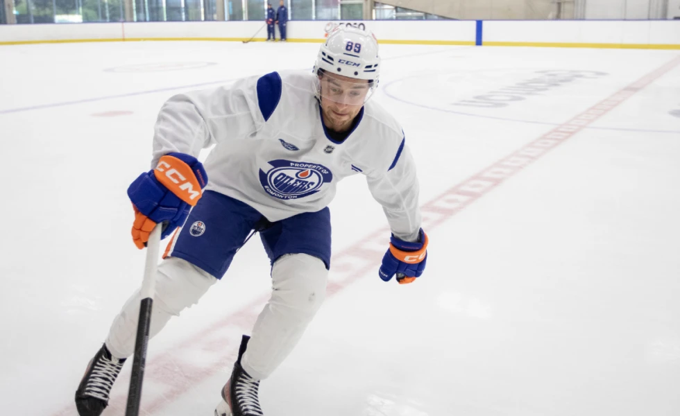 Oilers’ Andrew Mangiapane ready for bounce-back on flip side of Battle of Alberta