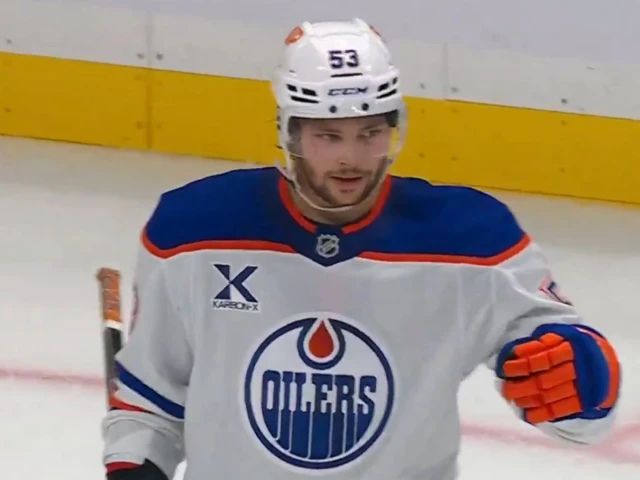 Edmonton Oilers fans hyped up after Howard scores Draisaitl-like preseason goal