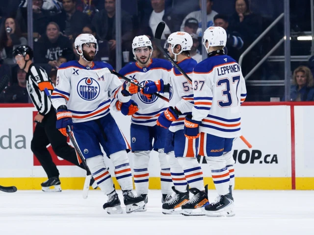 Isaac Howard scored a beauty, Quinn Hutson makes an impact, and Jonathan Toews makes NHL return