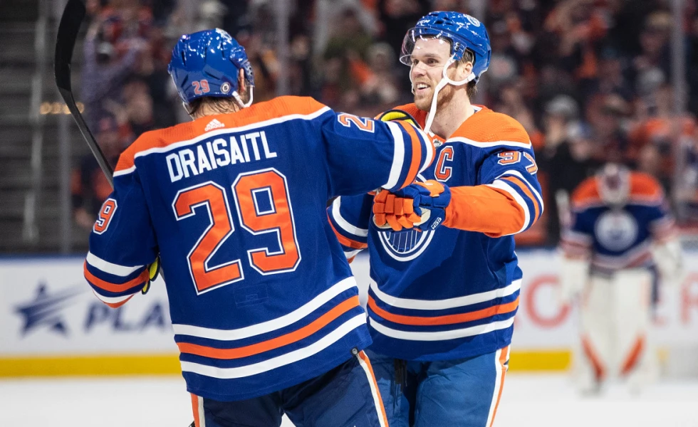 McDavid, Draisaitl reunite on line with Frederic for pre-season game vs. Kraken