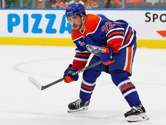 What we've learned about Oilers rookies Matt Savoie and Ike Howard in preseason