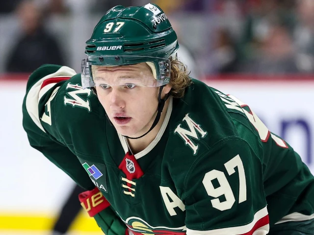 Wild sign star Kirill Kaprizov to record-setting contract extension