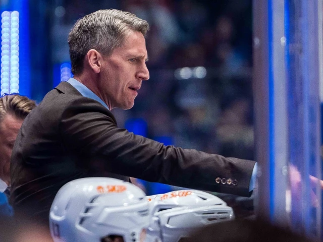Edmonton Oilers' coach Knoblauch lands multi-year deal to stay with team