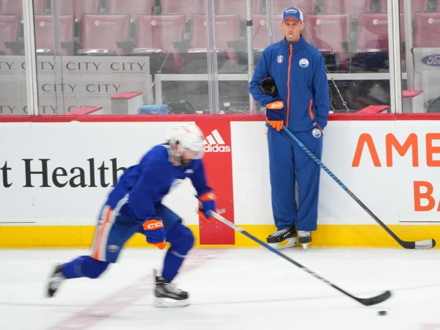 Extension of Knoblauch’s contract an important sign of stability for Oilers