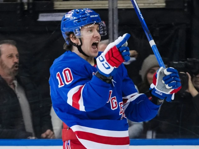 Rangers’ J.T. Miller, Artemi Panarin wear regular jerseys at practice