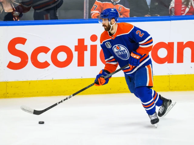 Hurricanes reportedly planned to sign Evan Bouchard to offer sheet before defender extended with Oilers