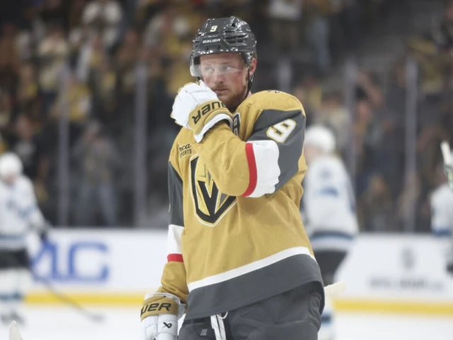 Report: Golden Knights, Eichel discussing 8-year extension