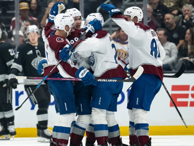 Necas scores two goals as Avalanche rout Kings in dominant season opener