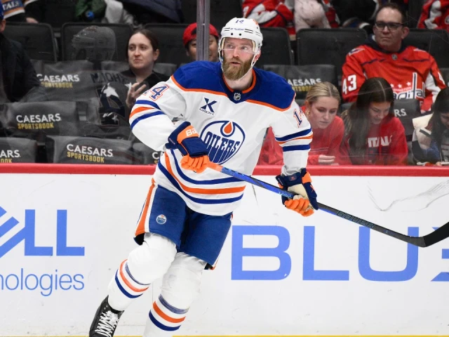 Oilers sign Mattias Ekholm to three-year contract extension
