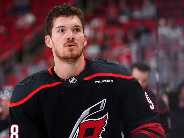 What Oilers are getting in Jack Roslovic and how the roster is impacted