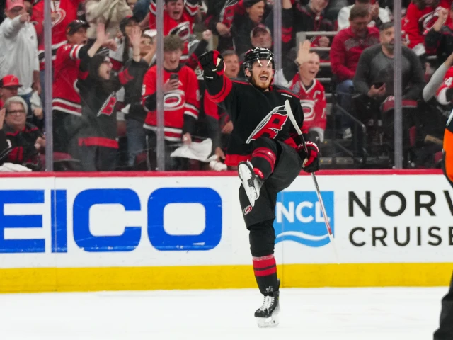 Monday Mailbag: Where does Jack Roslovic fit in the Oilers lineup?