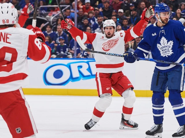 Talbot stands tall as Red Wings spoil Cowan’s Maple Leafs debut