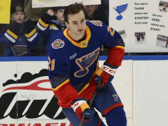 Jimmy Snuggerud is giving the Blues another offensive weapon