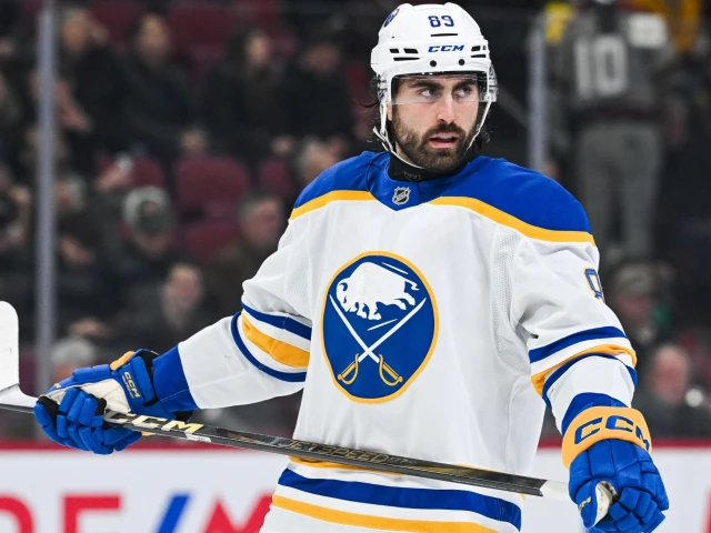 Are Edmonton Oilers poking around potential Alex Tuch trade?