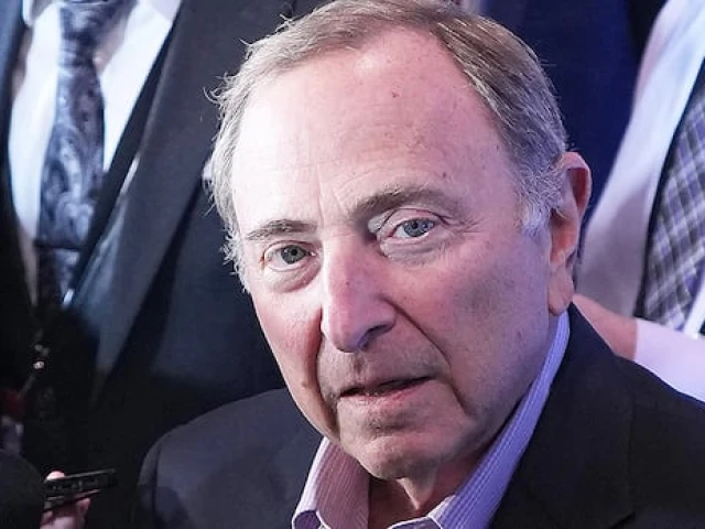 Expansion not discussed at NHL's board of governors meeting, Bettman says