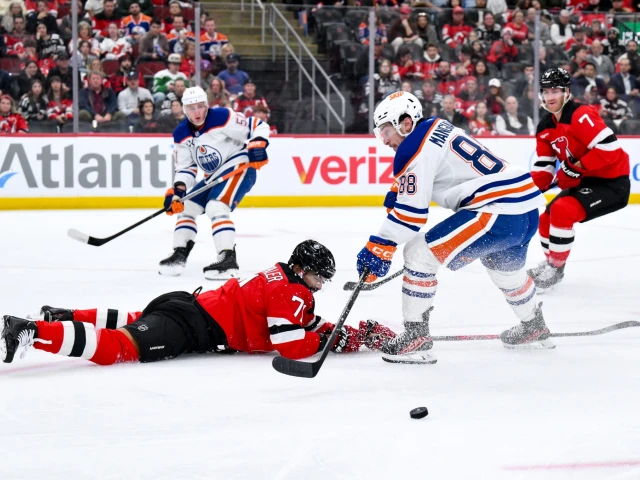 Puck management, inconsistent line combos key reasons why Oilers struggling to score