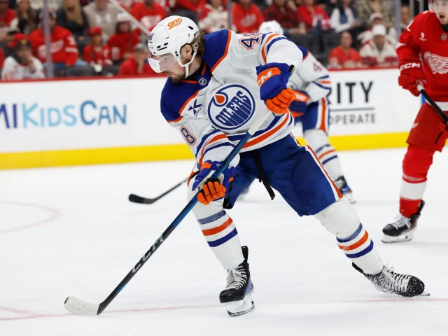 Oilers’ sloppiness continues, a three-game losing streak, and why Noah Philp should stay in the lineup