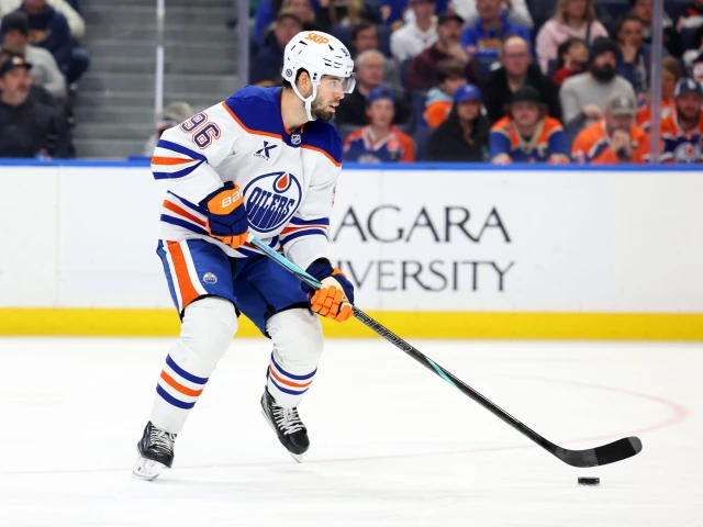 Oilers activate Jake Walman from injured reserve