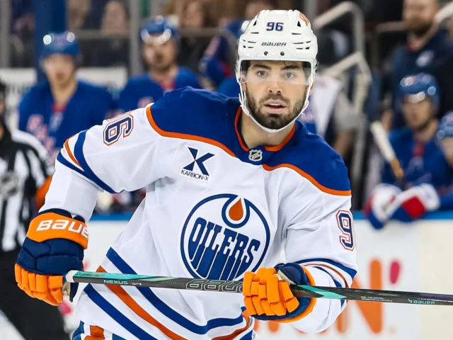 Edmonton Oilers take Walman off IR and here is when he could make season debut