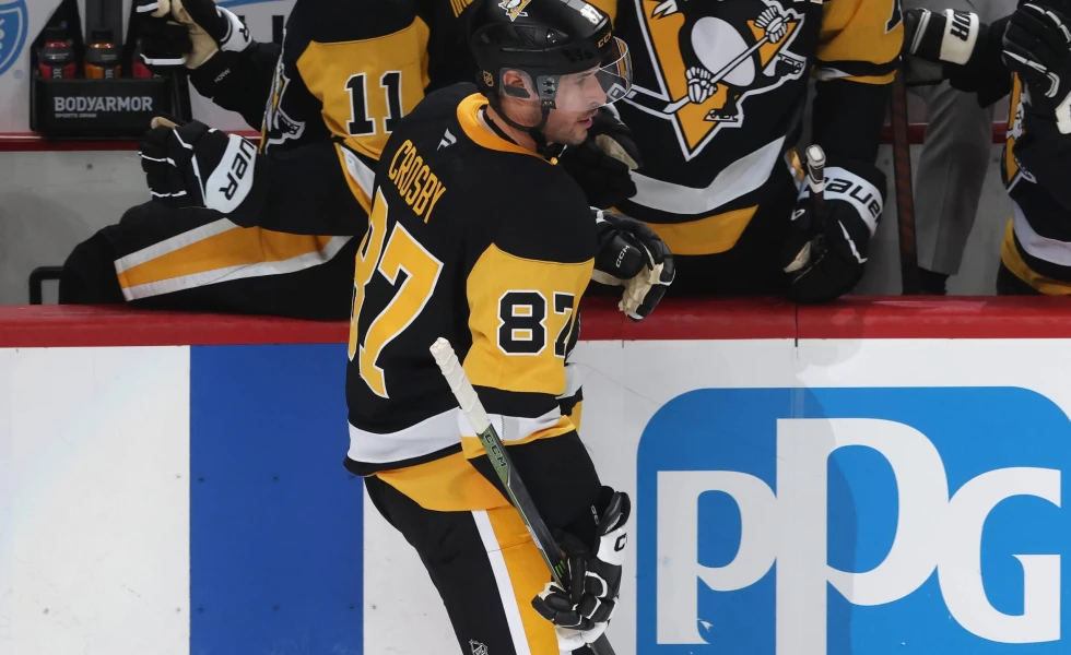 Sidney Crosby becomes Penguins’ all-time points leader for regular season, playoffs