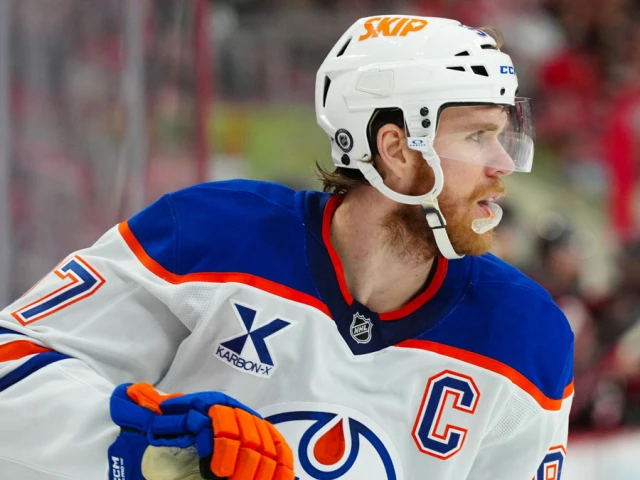 Oilers’ Connor McDavid ties Jari Kurri on franchise all-time list with unreal night